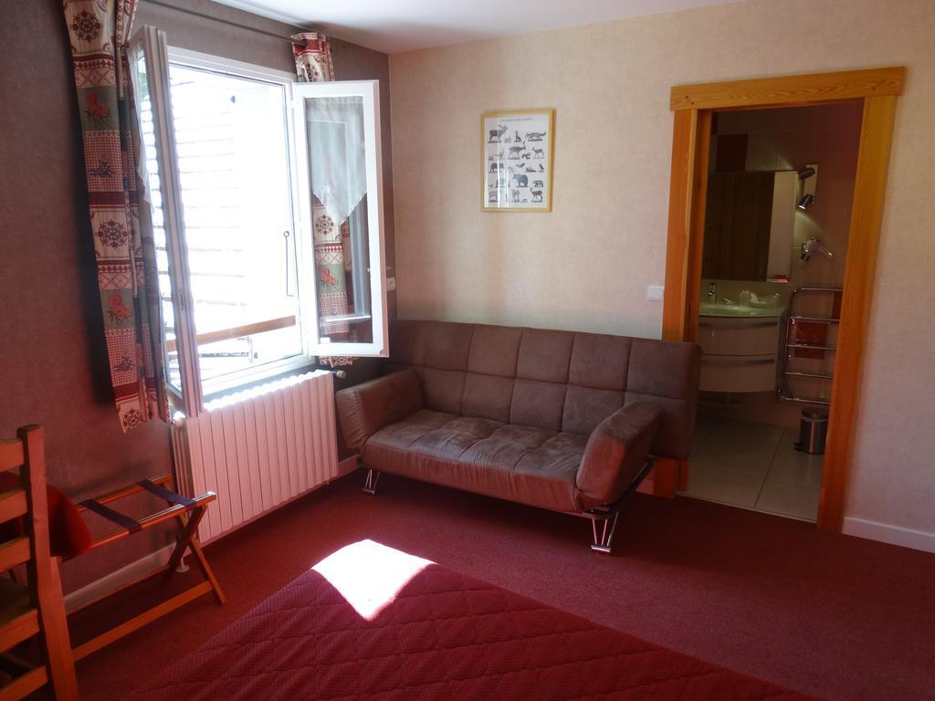 Hotel Du Col De La Machine サン・ジャン・アン・ロワイヤン 部屋 写真