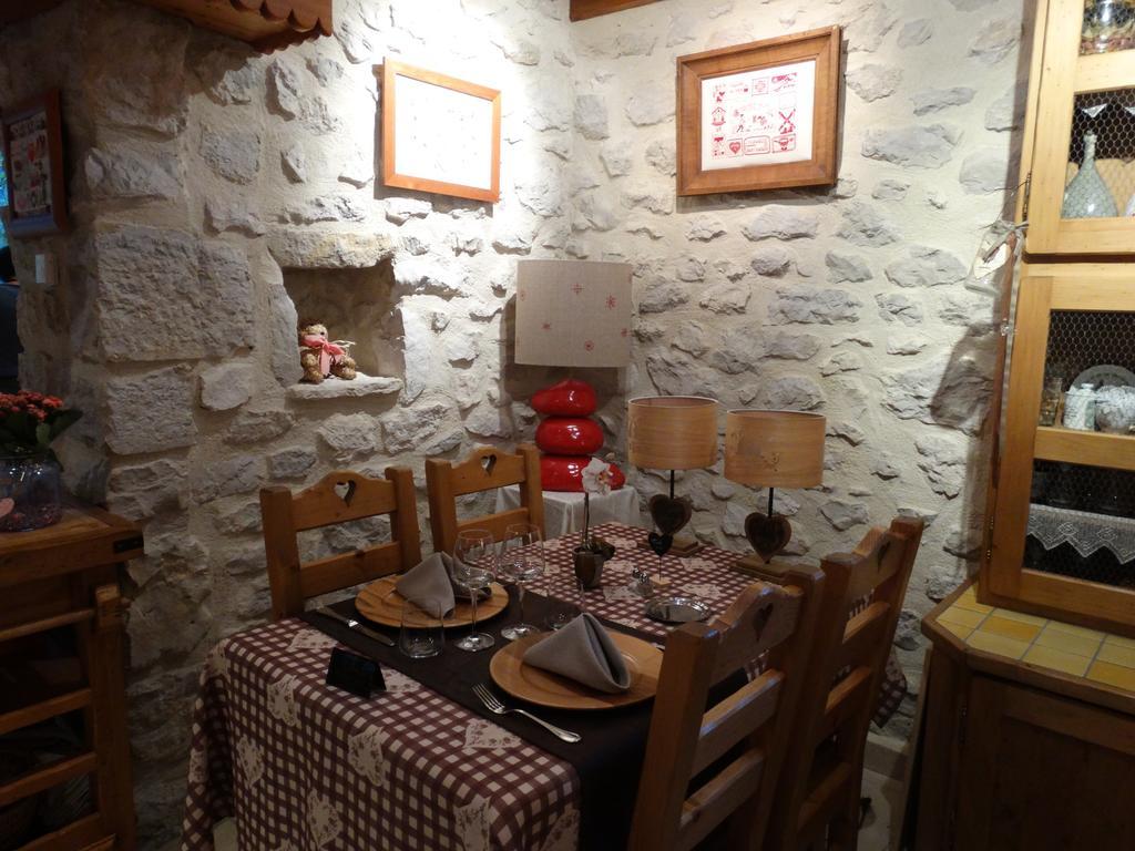 Hotel Du Col De La Machine サン・ジャン・アン・ロワイヤン 部屋 写真